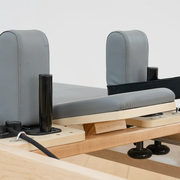 Pilates-Ergonomic-Headrest.