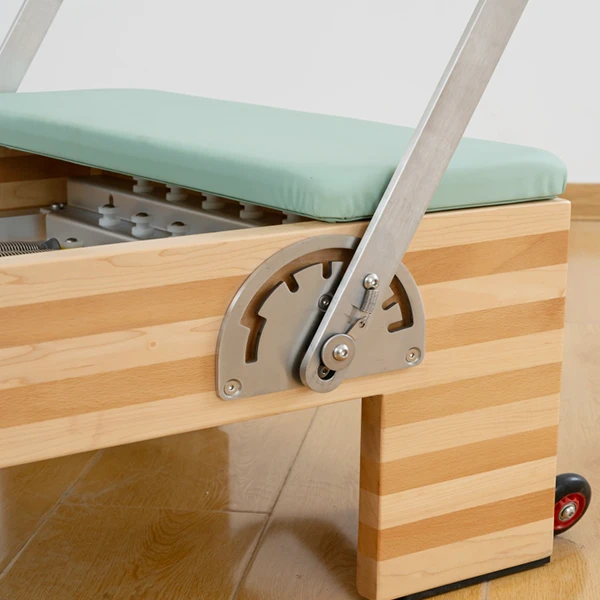pilates-tables-the-reformer